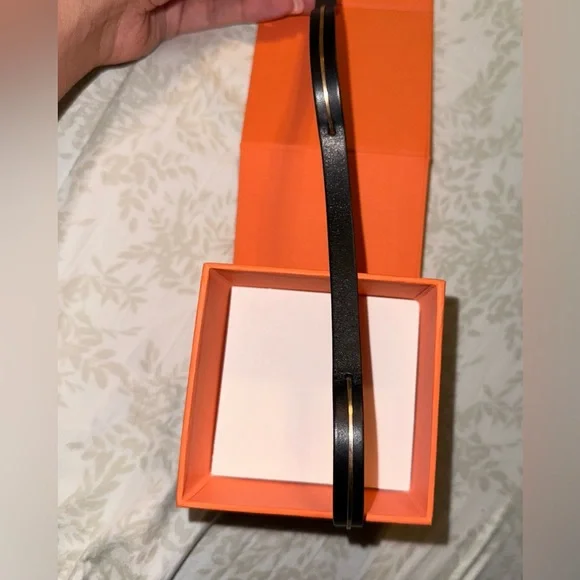 Taylor and Tessier Cerberus Leather Bracelet - Picture 4 of 7